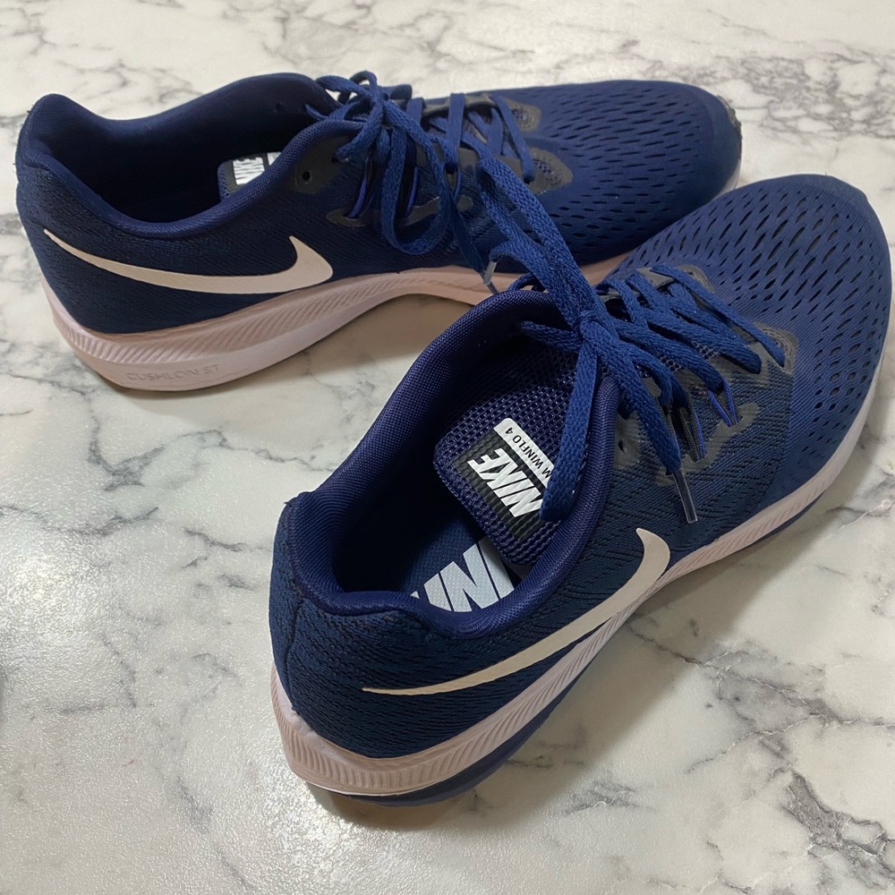 Men’s Nike running shoes size 12.5